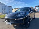 Porsche Cayenne*PANORAMA*PDC*SITZH.*APPLE-CARPLAY*LEDER - Porsche Cayenne aus 2012 mit Diesel-Antrieb