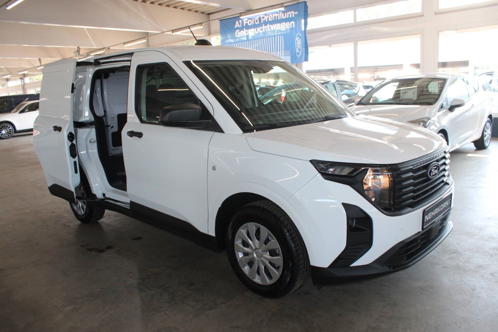 Fahrzeugabbildung Ford Transit Courier TREND Kasten KLIMA CAM WinterPak