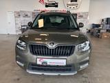 Skoda Yeti Active*NUR 33.004 KM*1 HAND*SCHECKHEFT* - Skoda Yeti: Grün