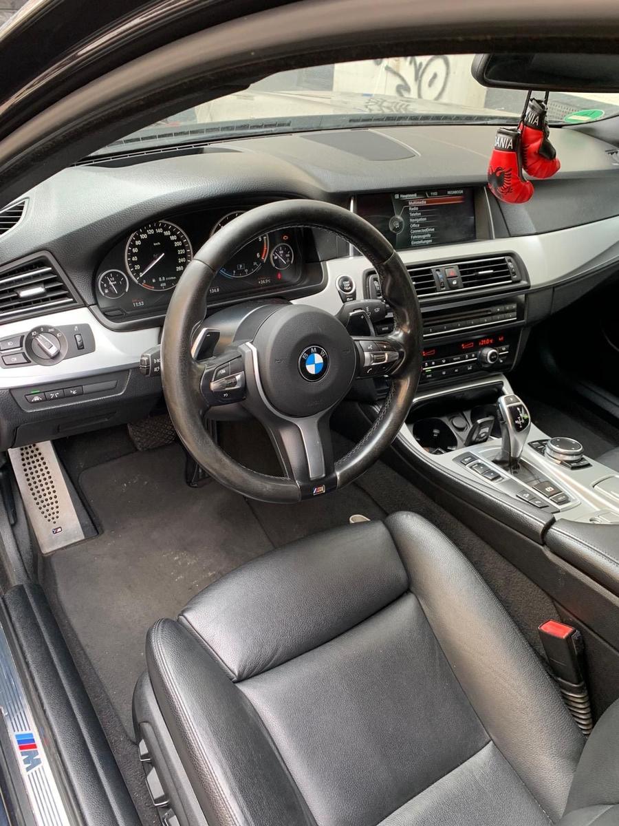 BMW 530