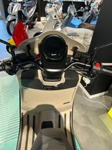 Vespa GTV 300 Sei Gorni - VESPA BEIGE