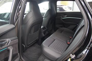 Audi e-tron 55 quattro S-Line Black,Leder,B&O,MATRIX