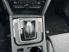 VW Passat Variant 2.0 TDI Business LED Nav 17'' Erg VW Passat Variant 2.0 TDI Business LED Nav 17'' Erg