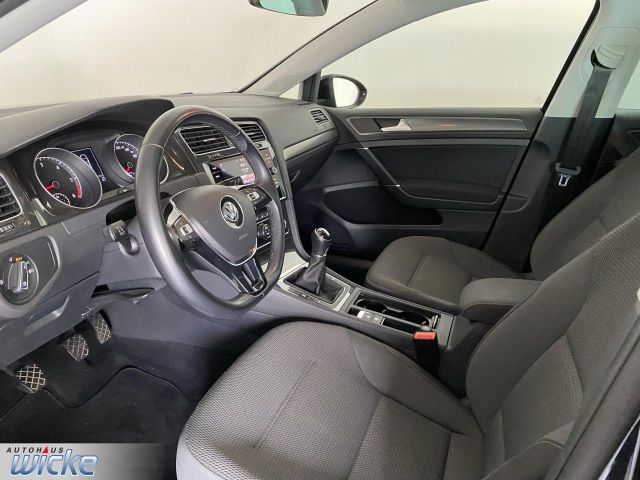 Golf VII 1.6 TDI R Line NAVI KLIMA PDC ALUFELGEN