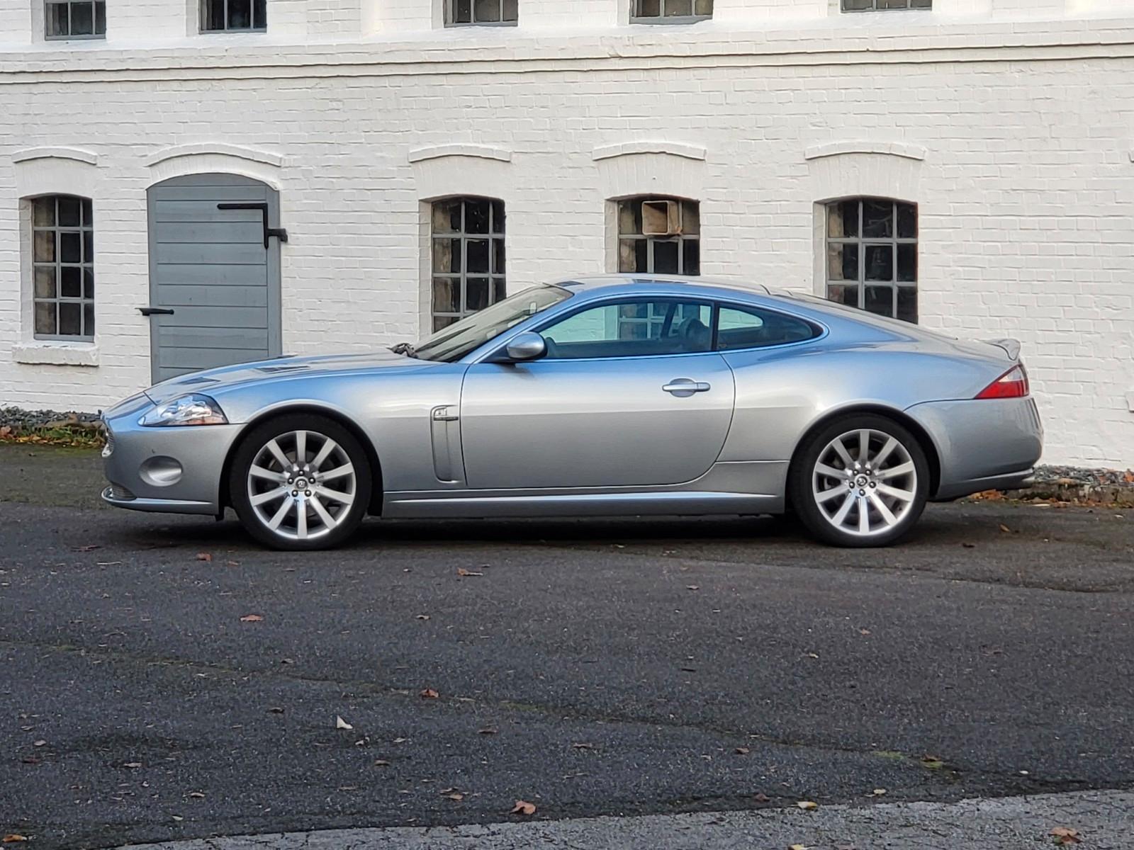 Jaguar XK -
