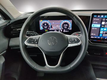 Volkswagen Tiguan - 8