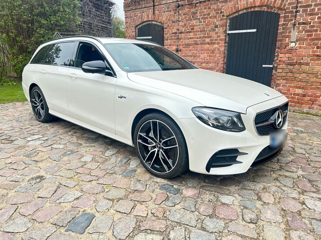 Image of Mercedes-Benz E 43 AMG