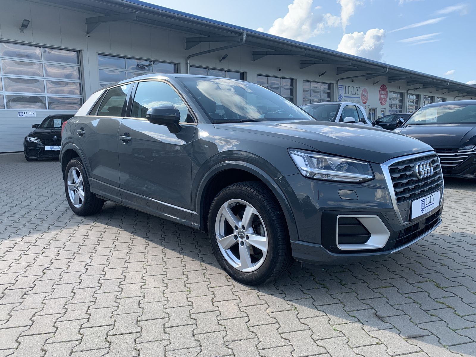 Fahrzeugabbildung Audi Q2 35 TFSI*Sport*Leder*LED*PDC*Klima*Navi*