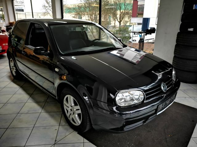 Volkswagen Golf 1.4 Special