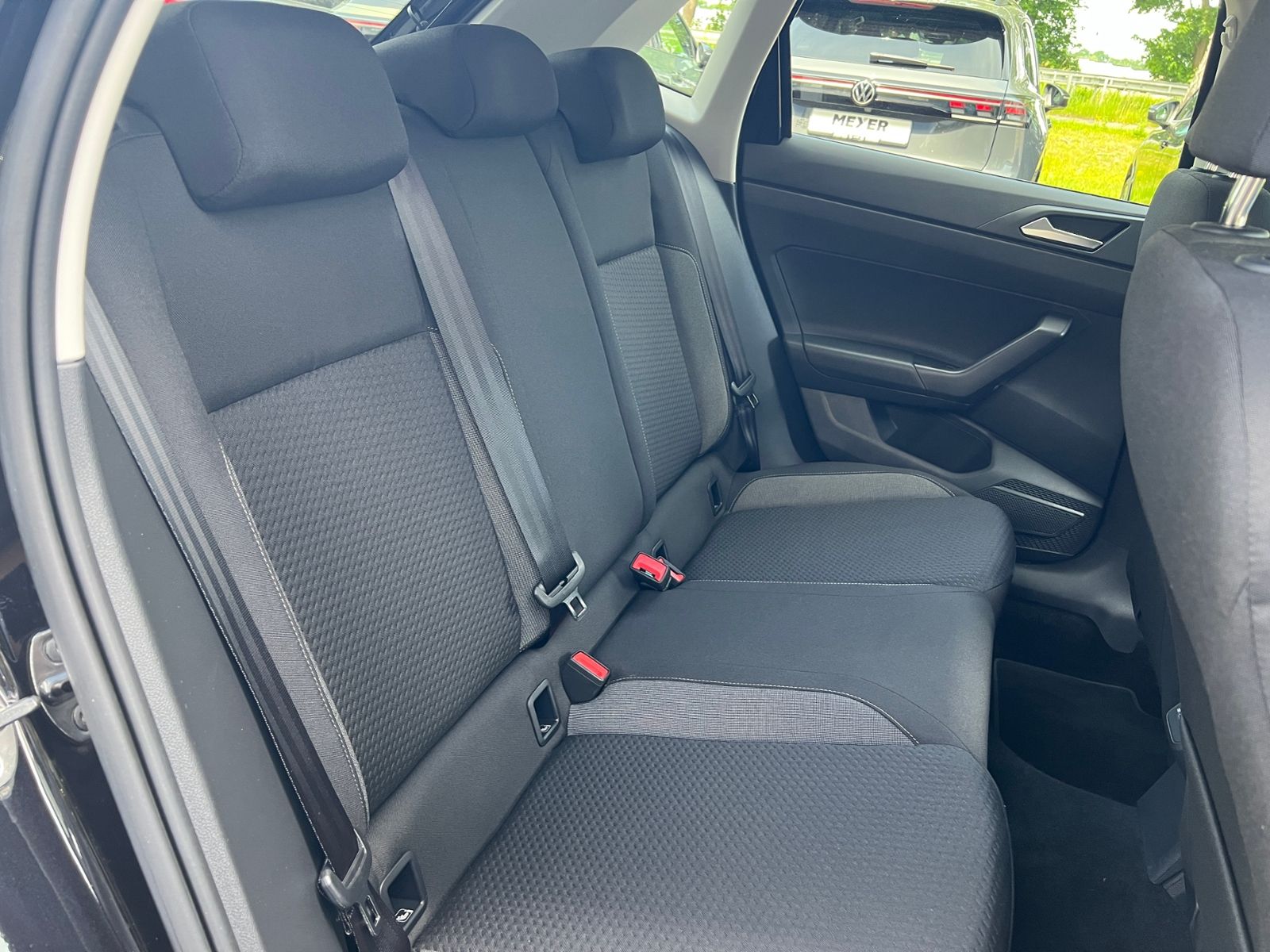 Fahrzeugabbildung Volkswagen Polo Life 1.0 *LED, Climatronic, Sitzhzg., App-C