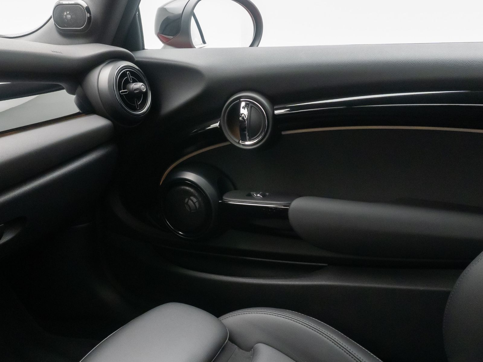 Fahrzeugabbildung MINI Cooper S Cabrio DAB Kamera HUD H/K Komfort Voll