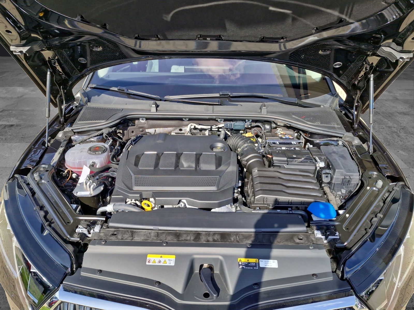 Fahrzeugabbildung SKODA Octavia Combi Exclusive 2.0 TDI DSG ACC LED KAME