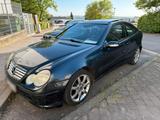 Mercedes-Benz Mercedes CL 200 Kompressor Automatik Panorama - Mercedes-Benz CL 200: Coupe