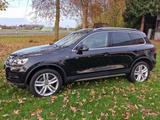 Volkswagen Touareg 4.2 V8 TDI R Line Dynaudio - Volkswagen Touareg aus 2012: TDI