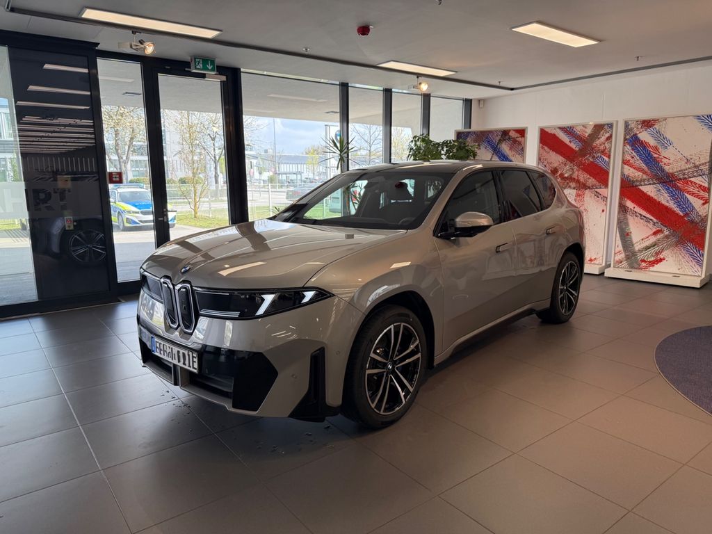 Image of BMW iX3