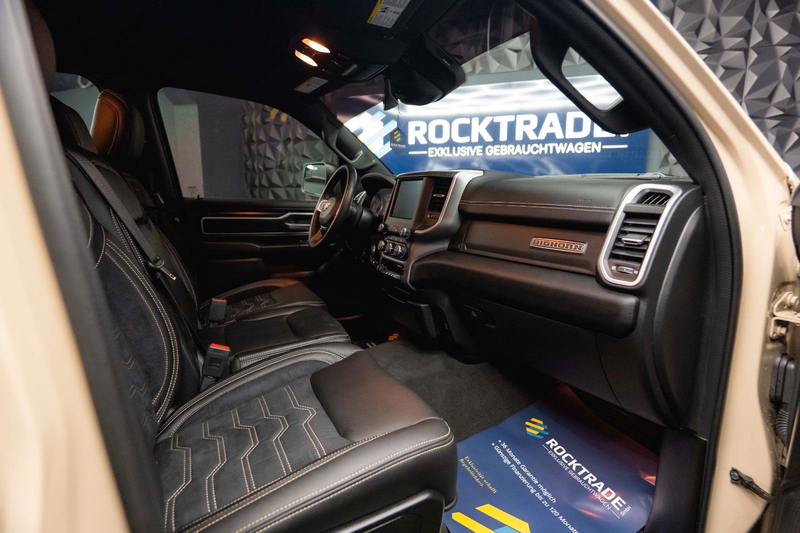 Fahrzeugabbildung Dodge RAM 5.7 V8 HEMI 4x4 OFFROAD LONGBED AXLE LOCK RC