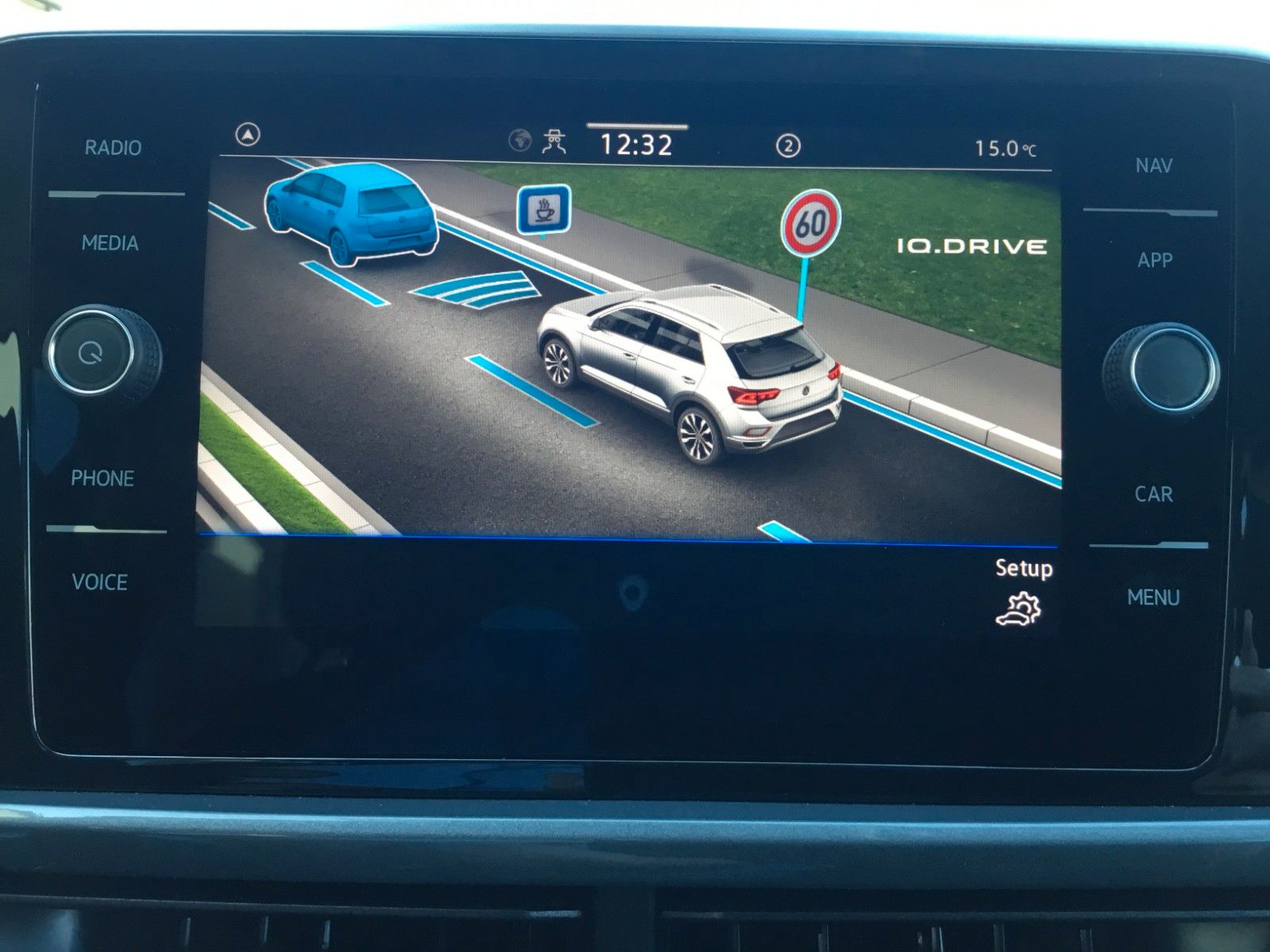 Fahrzeugabbildung Volkswagen T-Roc 1.5 TSI DSG Style+ACC+MatrixLED+Kessy+Navi