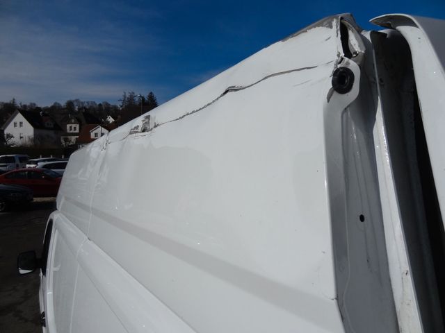 Fahrzeugabbildung Renault Trafic Kasten L2H2 3,0t Hochdach3-Sitzer/Klima/1