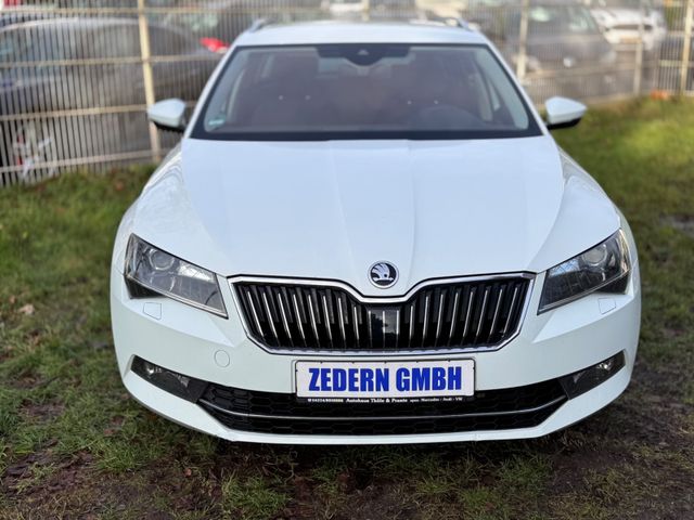 Skoda Superb Combi Style 4x4 Automatik LED