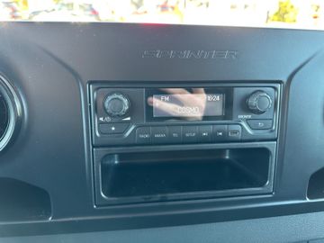Fahrzeugabbildung Mercedes-Benz Sprinter 214 CDI L2H2 Kasten*3.Sitze*Bluetooth*