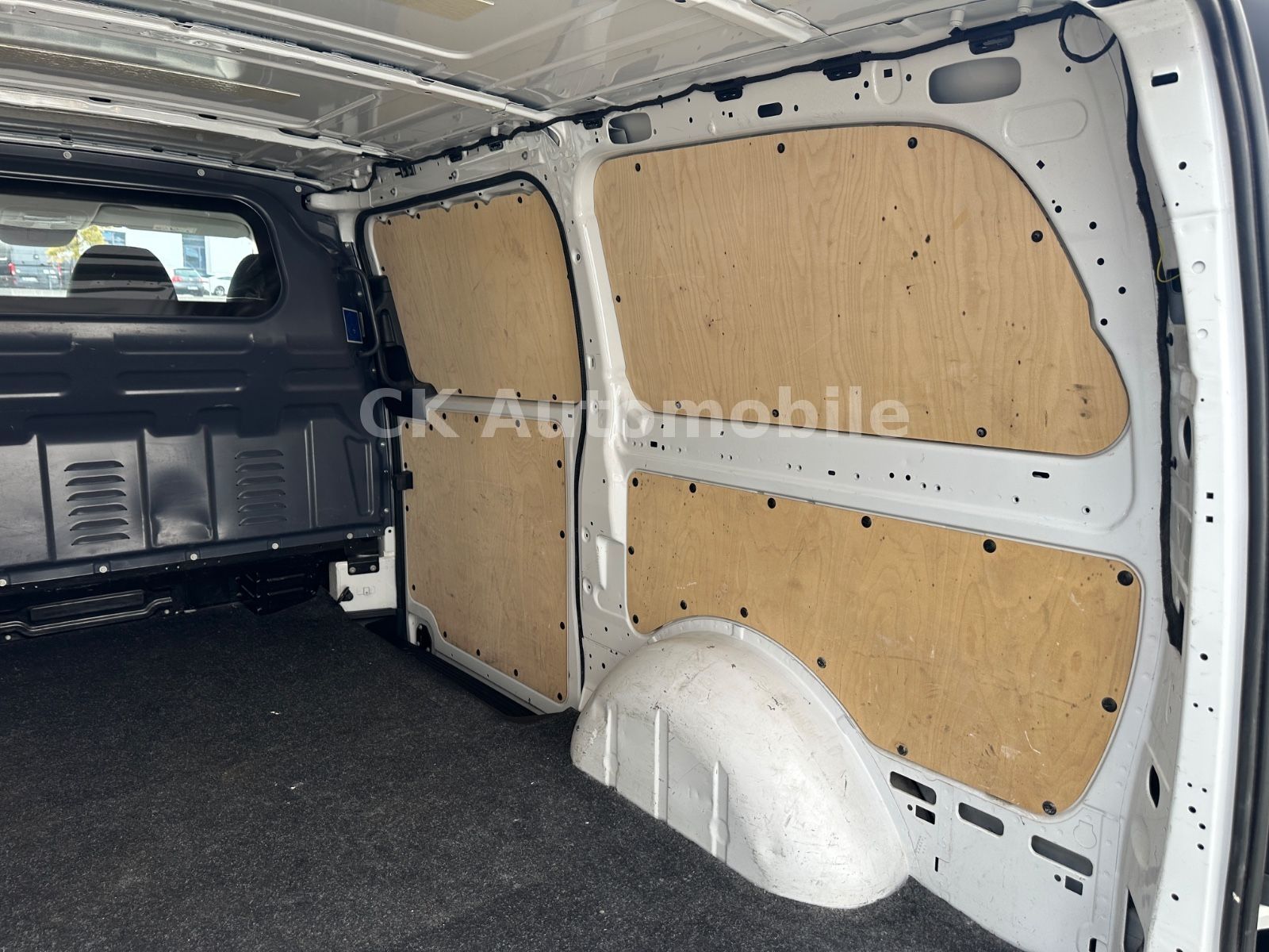 Fahrzeugabbildung Mercedes-Benz Vito Kasten 116 CDI RWD lang Autom./Klima/PDC
