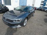 Volkswagen Passat Variant Highline 4Motion"Leder"LED"Navi - Volkswagen Passat Variant: 4motion Highline
