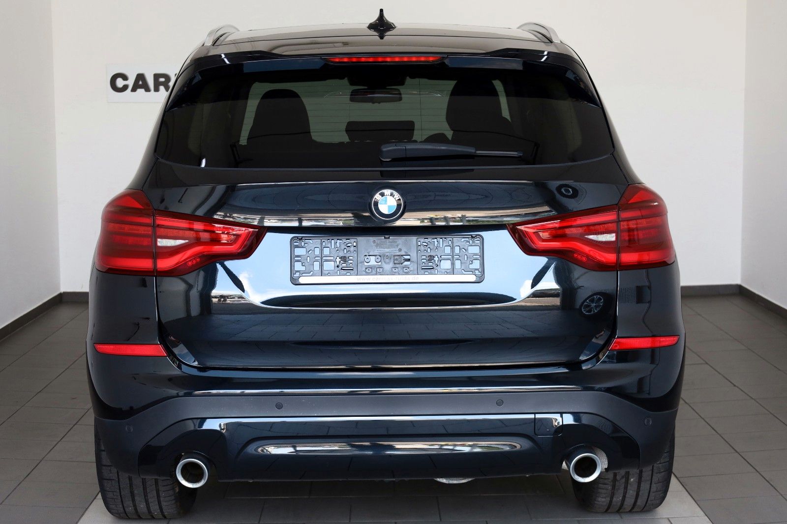 Fahrzeugabbildung BMW X3 xDrive 20d Advantage,Leder,Navi,HUD,PanoD,AHK