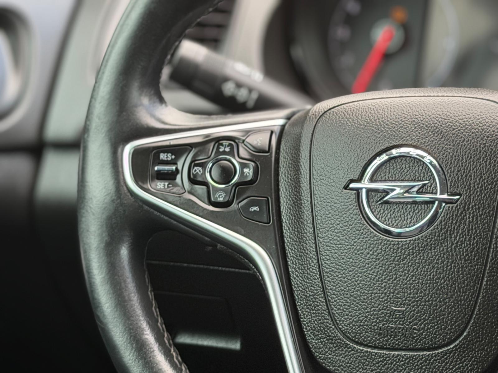 Opel Insignia  Business Innovation 170 PS AHK Leder