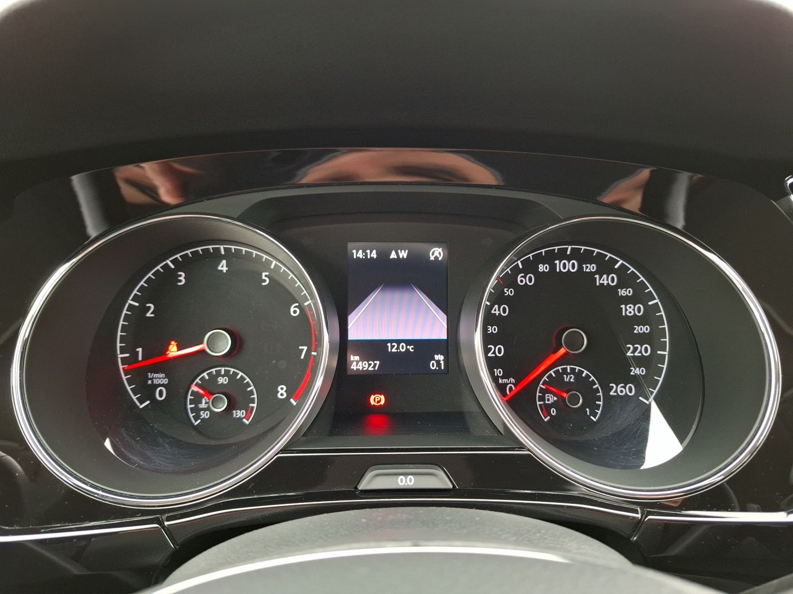 Fahrzeugabbildung Volkswagen Touran TSI Highline AHK ACC LED Navi PDC SH