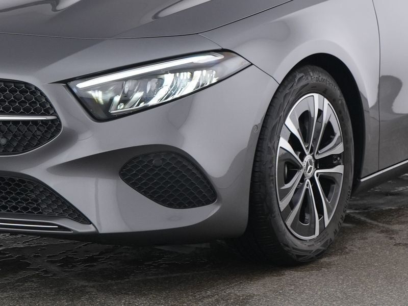 Fahrzeugabbildung Mercedes-Benz A 180 d Progressive Advanced*Kamera*CarPlay*LED*