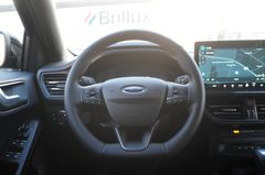 Fahrzeugabbildung Ford Focus Turnier ST-Line X Kamera Navi Carplay ACC