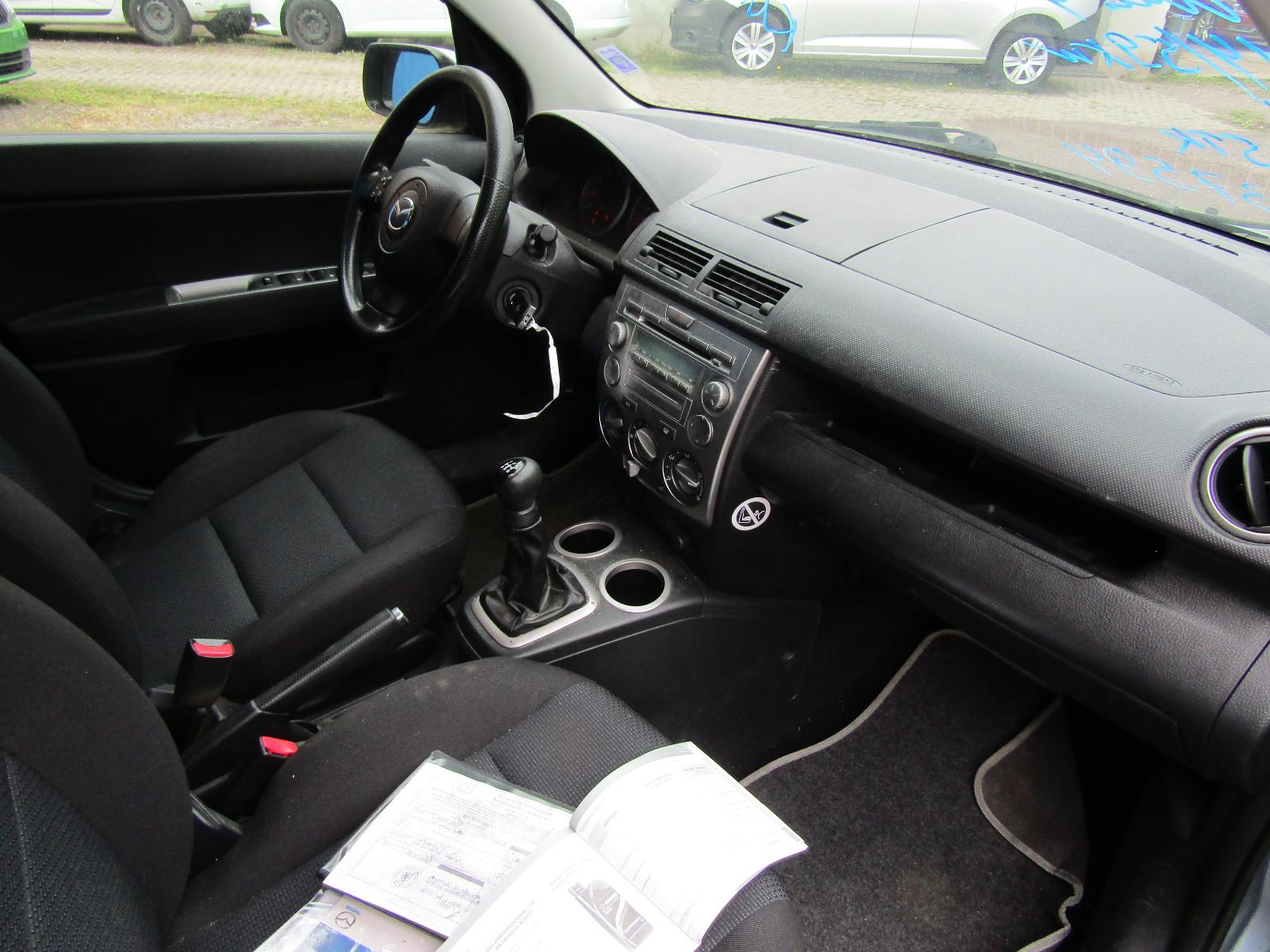 Mazda 2 Lim. 1.4 Active TÜV10/26