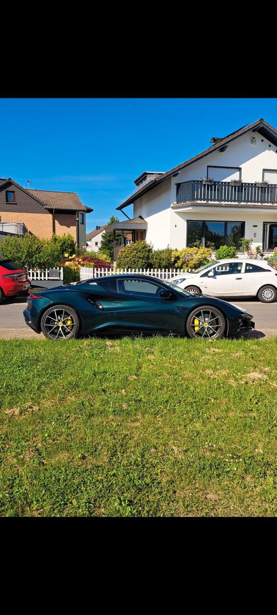 LOTUS Emira