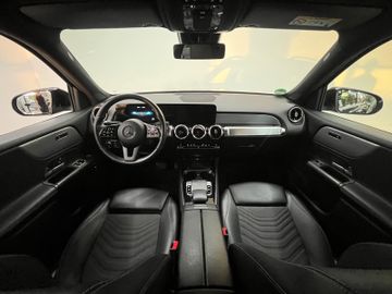 Mercedes GLB 200 - 12