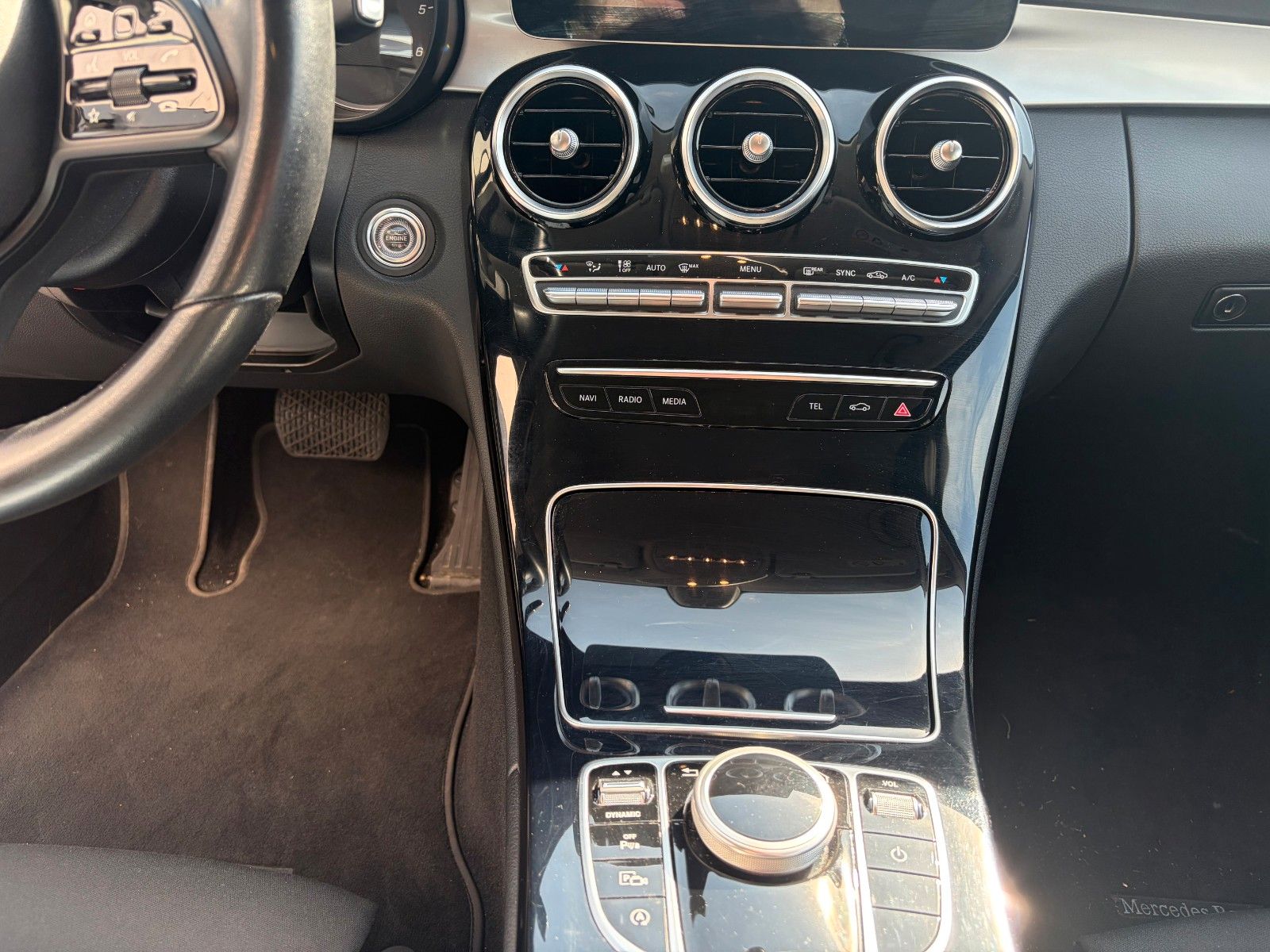 Fahrzeugabbildung Mercedes-Benz C 220 T CDI