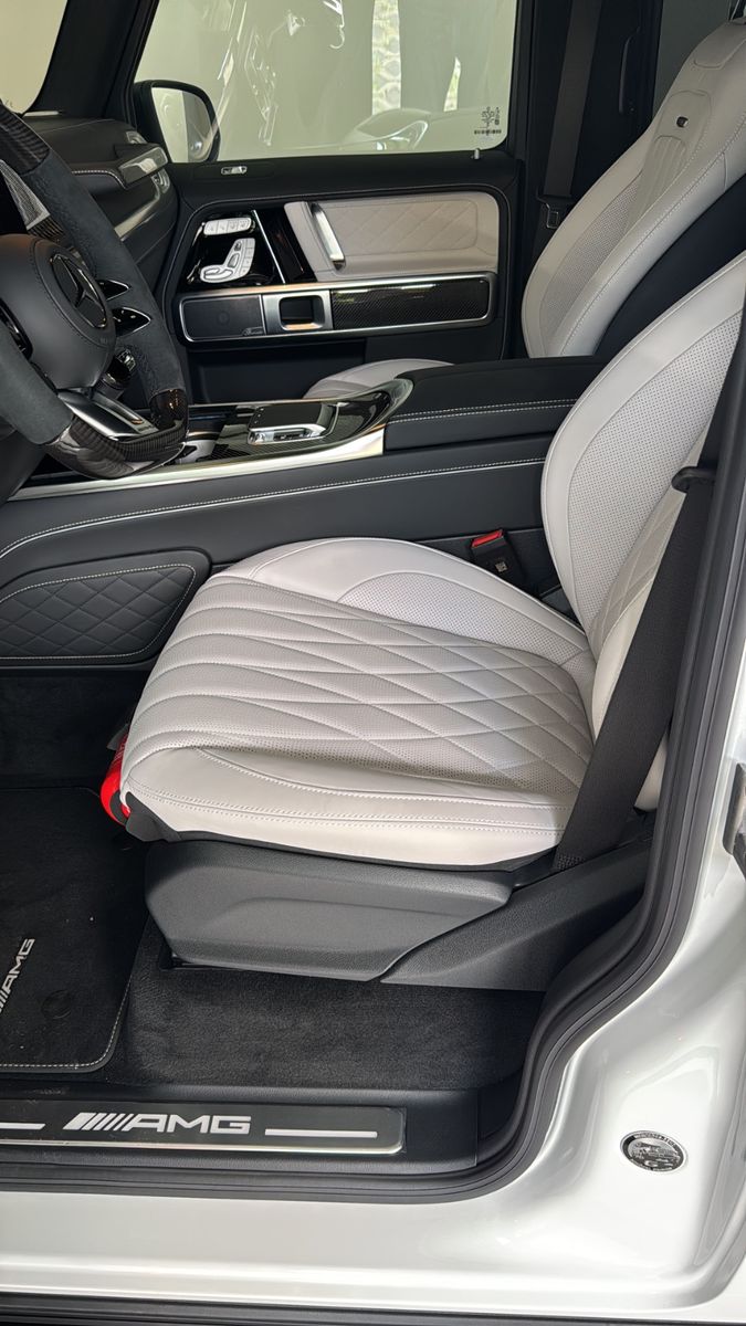 Fahrzeugabbildung Mercedes-Benz G 63 AMG Full loaded/2025/Stock/ A22/Carbon/TV
