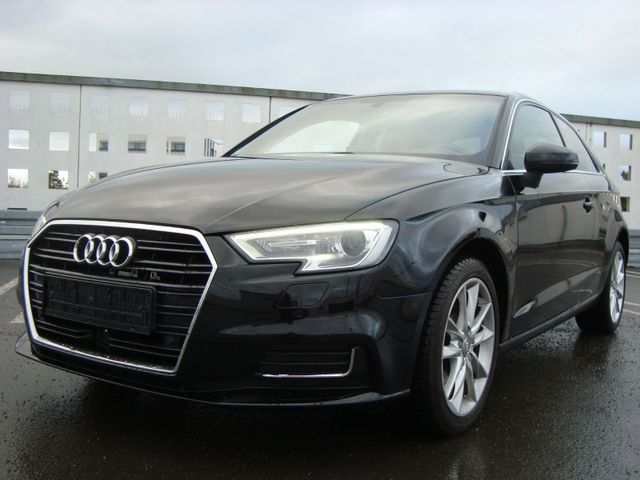 Audi A3 design.Automatik,Mod.2017.24500Km.Navi.Xenon