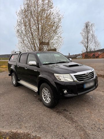 Toyota Hilux 3.0D Double Cab 4x4