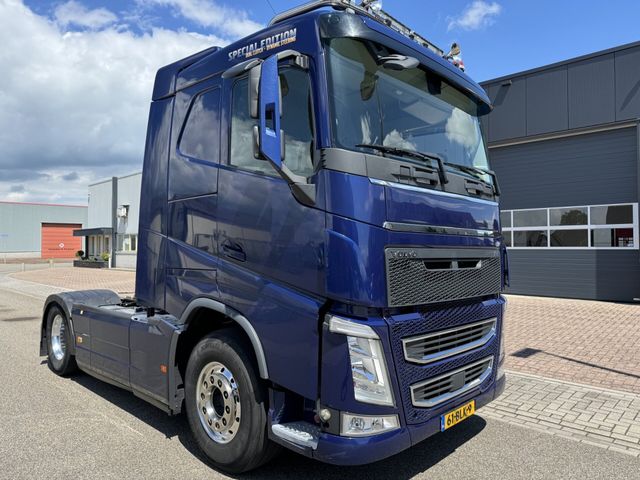 Volvo FH460 Dual Clutch, Dynamic Steer, PTO, Alcoa