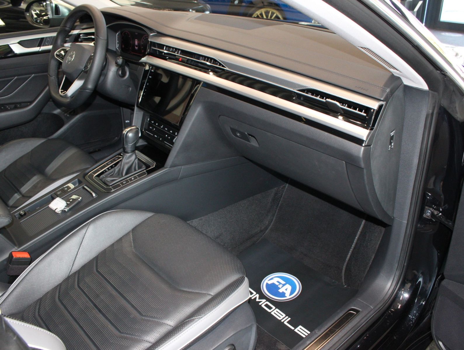 Fahrzeugabbildung Volkswagen Arteon 2.0 TDI DSG Elegance*2.Hand* Voll