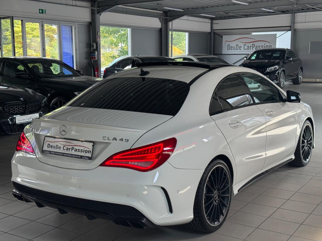 Mercedes-Benz CLA 45 AMG