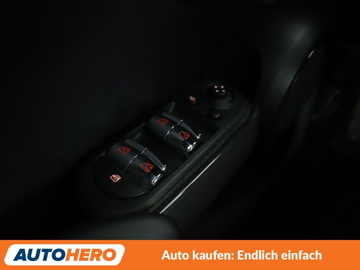 MINI Cooper Aut.*NAVI*CAM*TEMPO*