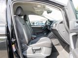 Volkswagen Touran 2.0 TDI DSG TAXI/MIETWAGEN 7-sitzer REARV - Volkswagen Touran: Leder