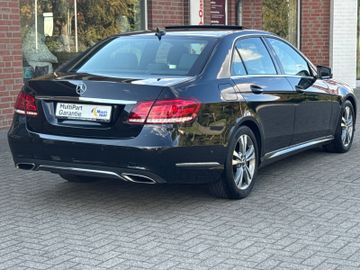Mercedes E 200 - 4