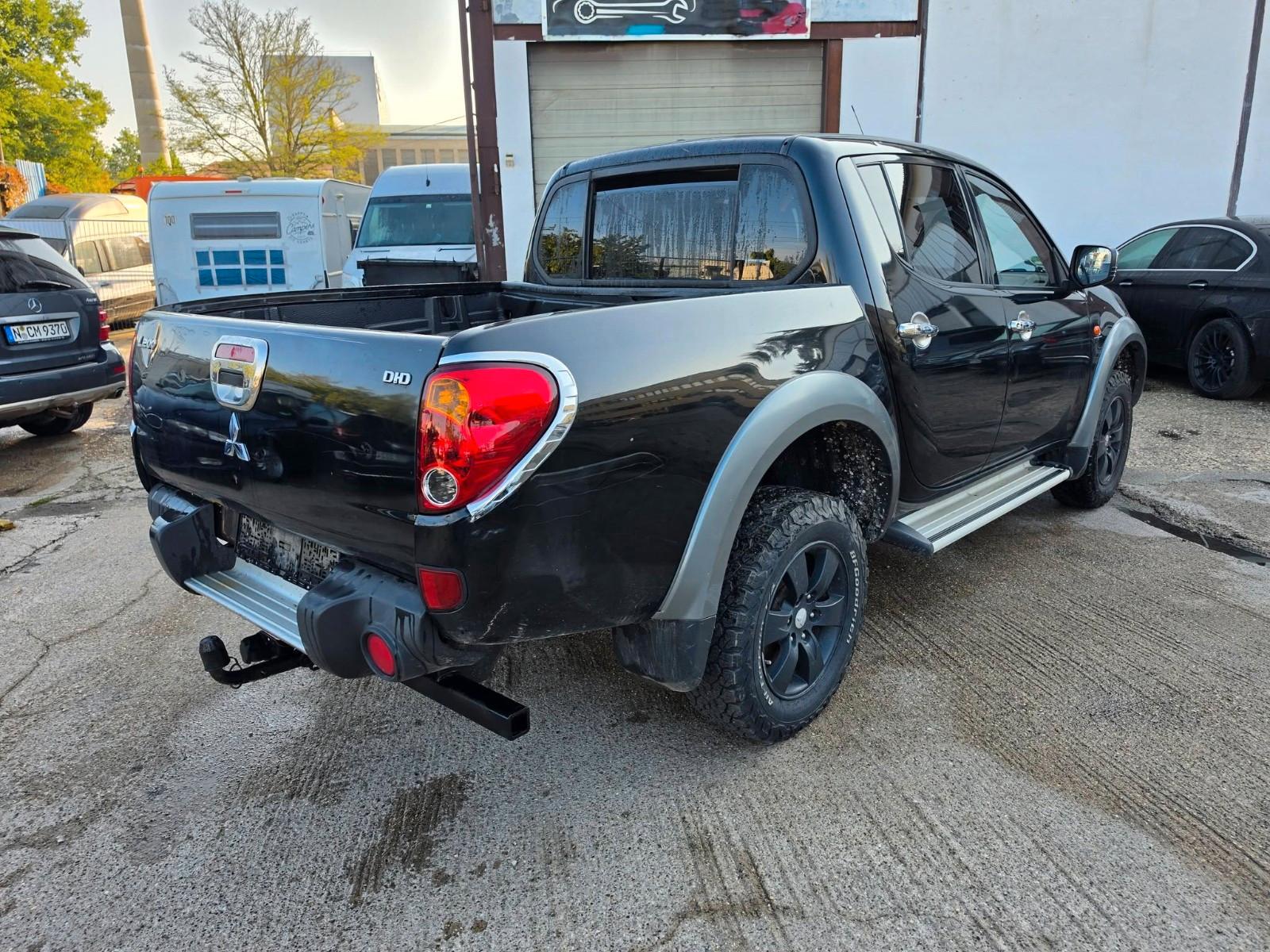 Mitsubishi L200 2.5Di-D Intense Doppelkabine 4WD