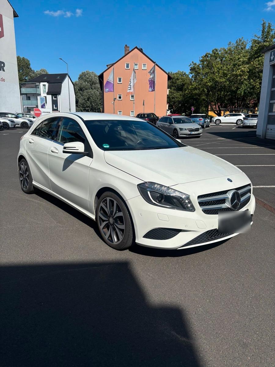 Mercedes-Benz A 200