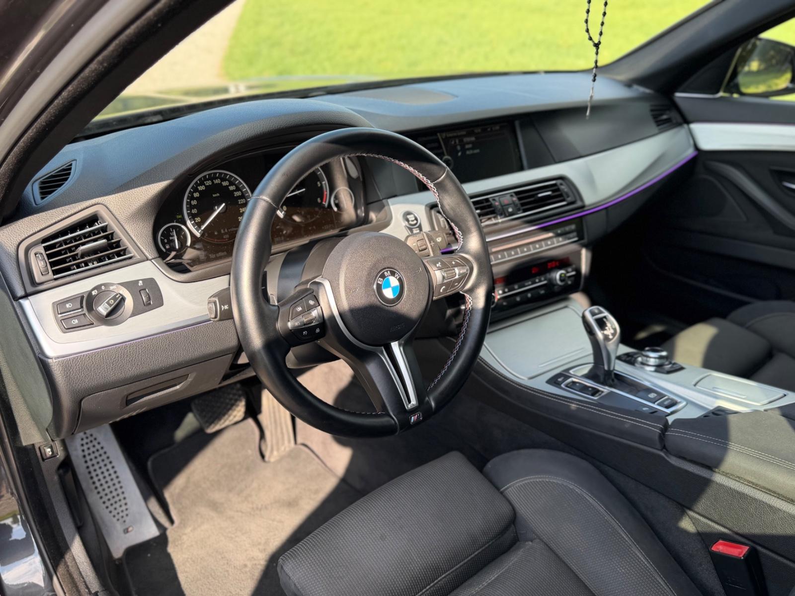 BMW 530d xDrive Touring -