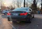 BMW 750i 4,4 V8 Biturbo - 408 PS - Top gep... - BMW 750 aus 2009: 750i