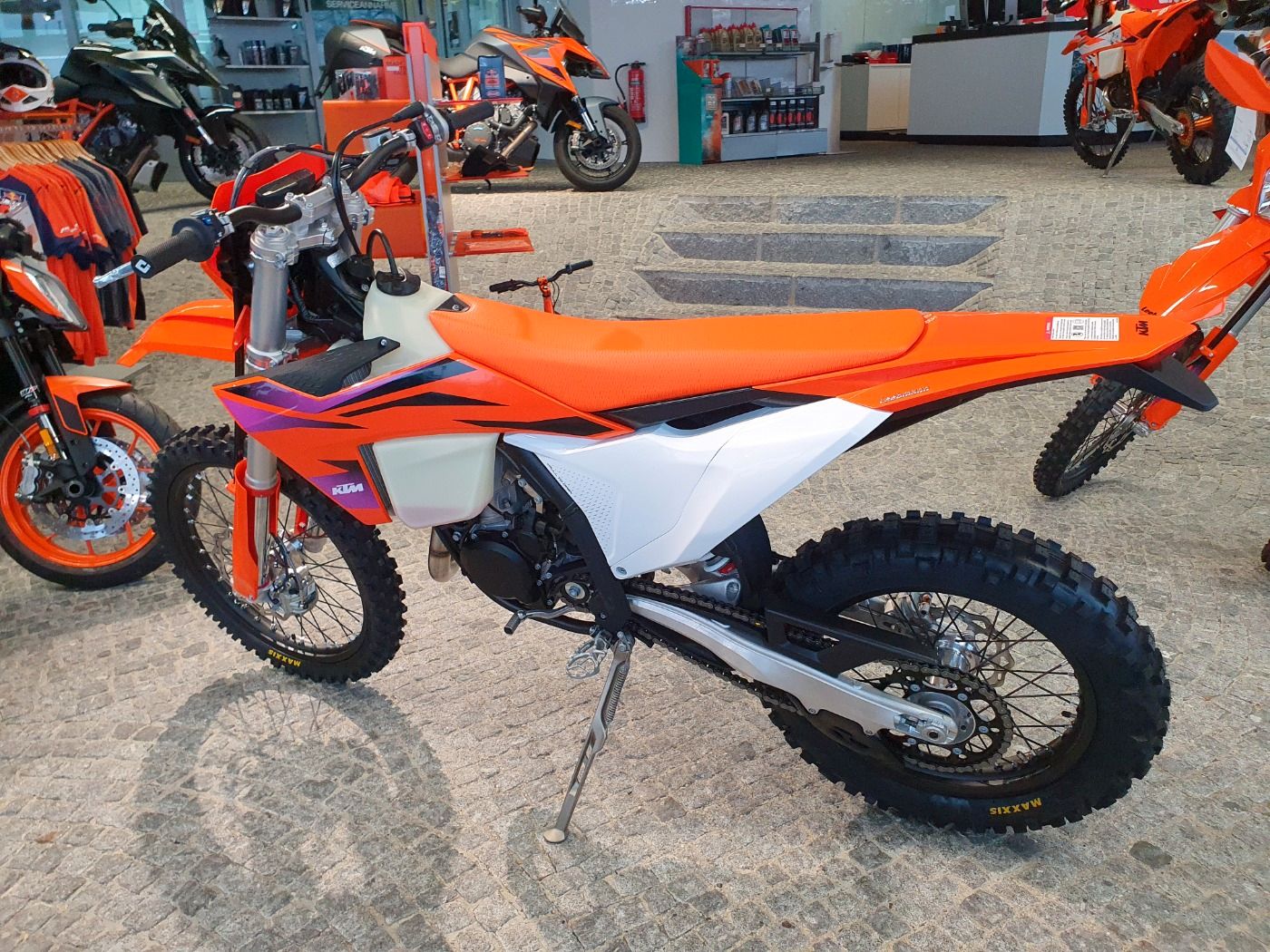 Fahrzeugabbildung KTM 300 EXC TBI 2024