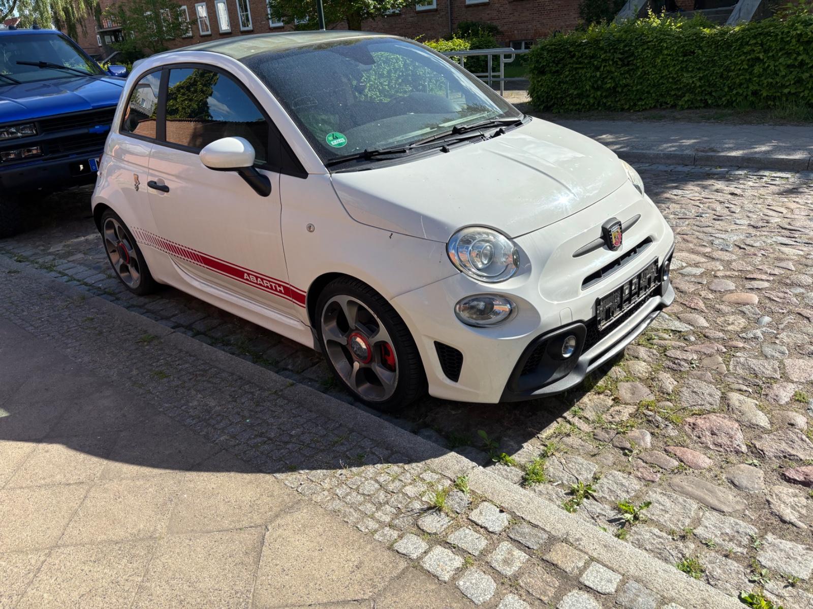 Abarth 500C 1.4 T-Jet 16V Abarth Compet. Getriebe C